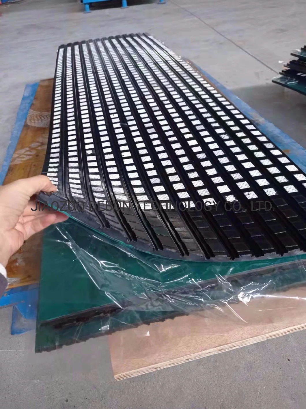 15mm Thick Ceramic Lagging Conveyor Pulley Lagging Sheet