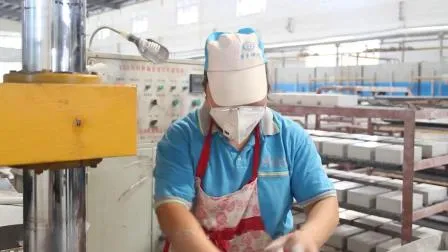 La cerámica de alúmina fabricada por Qijing Company tiene una excelente resistencia al desgaste.  (Sustratos cerámicos de alúmina)